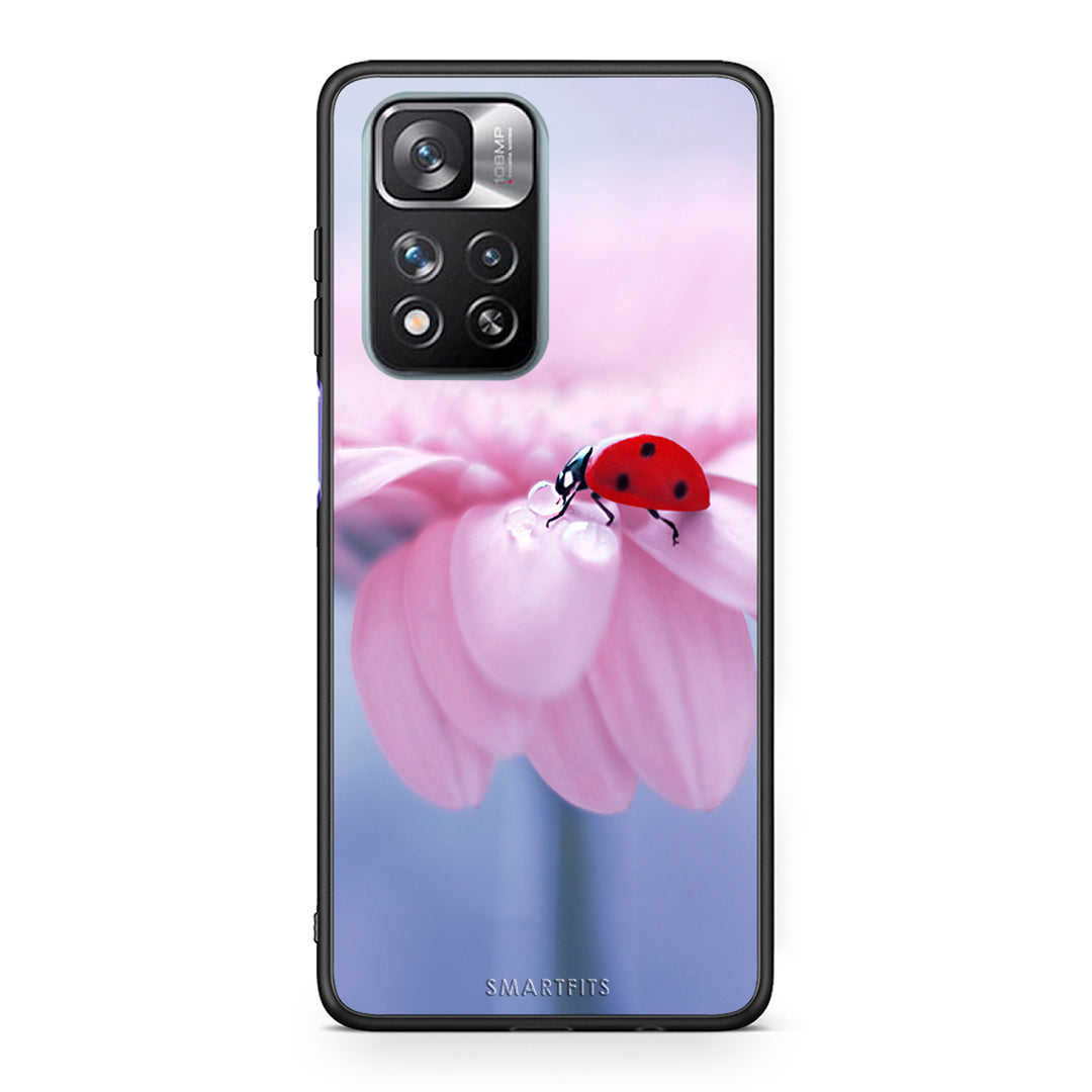 Xiaomi Redmi Note 11 Pro/11 Pro+ Ladybug Flower θήκη από τη Smartfits με σχέδιο στο πίσω μέρος και μαύρο περίβλημα | Smartphone case with colorful back and black bezels by Smartfits