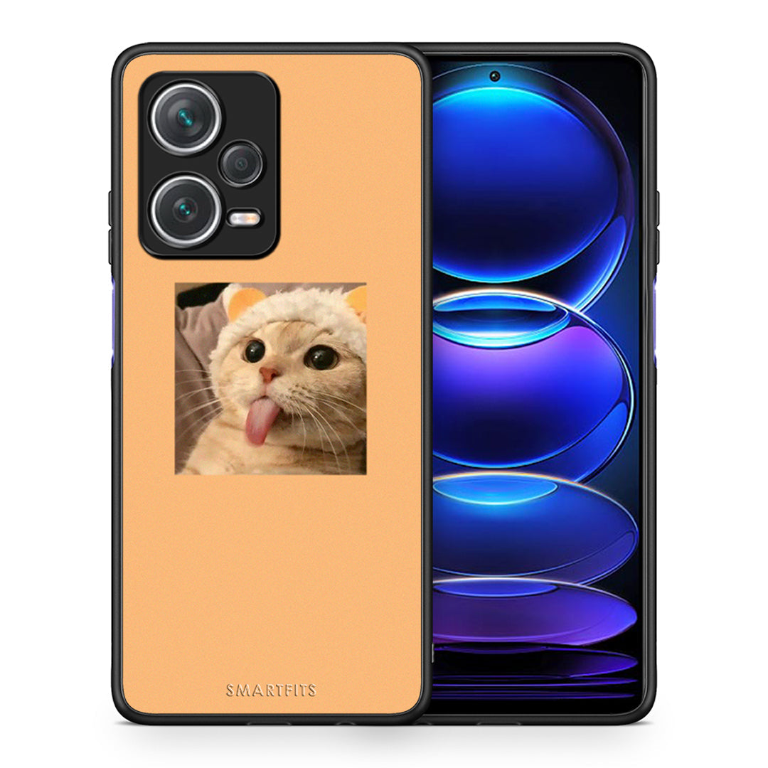 Θήκη Xiaomi Redmi Note 12 Pro+ / 12 Pro Discovery Cat Tongue από τη Smartfits με σχέδιο στο πίσω μέρος και μαύρο περίβλημα | Xiaomi Redmi Note 12 Pro+ / 12 Pro Discovery Cat Tongue case with colorful back and black bezels