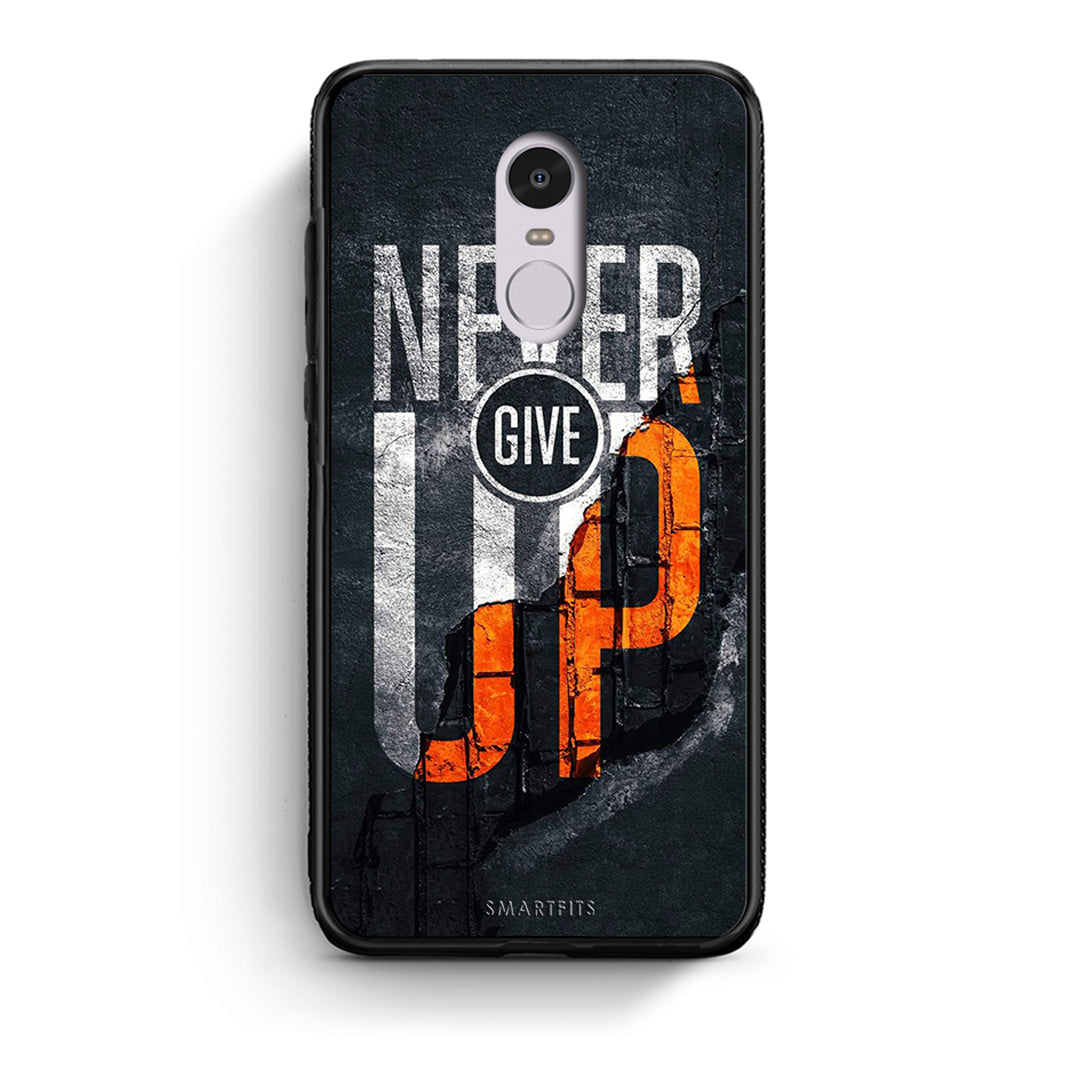 Xiaomi Redmi 5 Never Give Up Θήκη Αγίου Βαλεντίνου από τη Smartfits με σχέδιο στο πίσω μέρος και μαύρο περίβλημα | Smartphone case with colorful back and black bezels by Smartfits