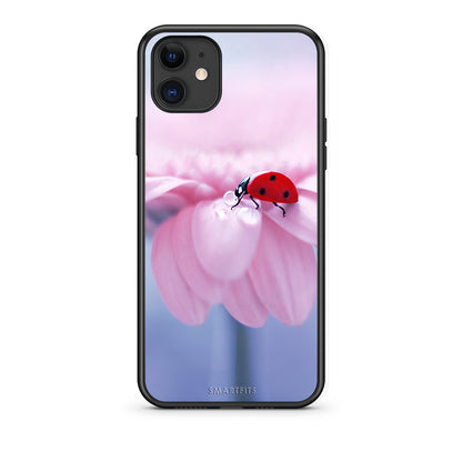 iPhone 11 Ladybug Flower θήκη από τη Smartfits με σχέδιο στο πίσω μέρος και μαύρο περίβλημα | Smartphone case with colorful back and black bezels by Smartfits