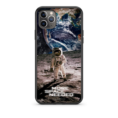 iPhone 11 Pro Max More Space θήκη από τη Smartfits με σχέδιο στο πίσω μέρος και μαύρο περίβλημα | Smartphone case with colorful back and black bezels by Smartfits