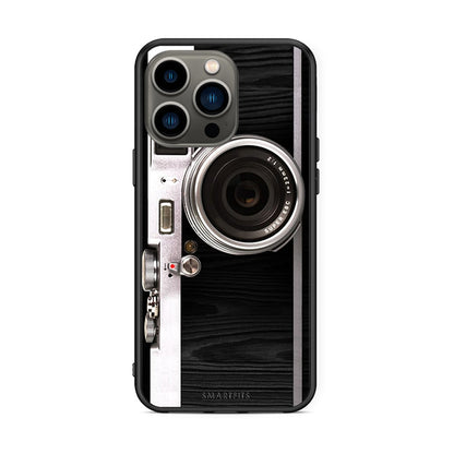 iPhone 13 Pro Emily In Paris θήκη από τη Smartfits με σχέδιο στο πίσω μέρος και μαύρο περίβλημα | Smartphone case with colorful back and black bezels by Smartfits