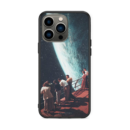 iPhone 13 Pro Surreal View θήκη από τη Smartfits με σχέδιο στο πίσω μέρος και μαύρο περίβλημα | Smartphone case with colorful back and black bezels by Smartfits