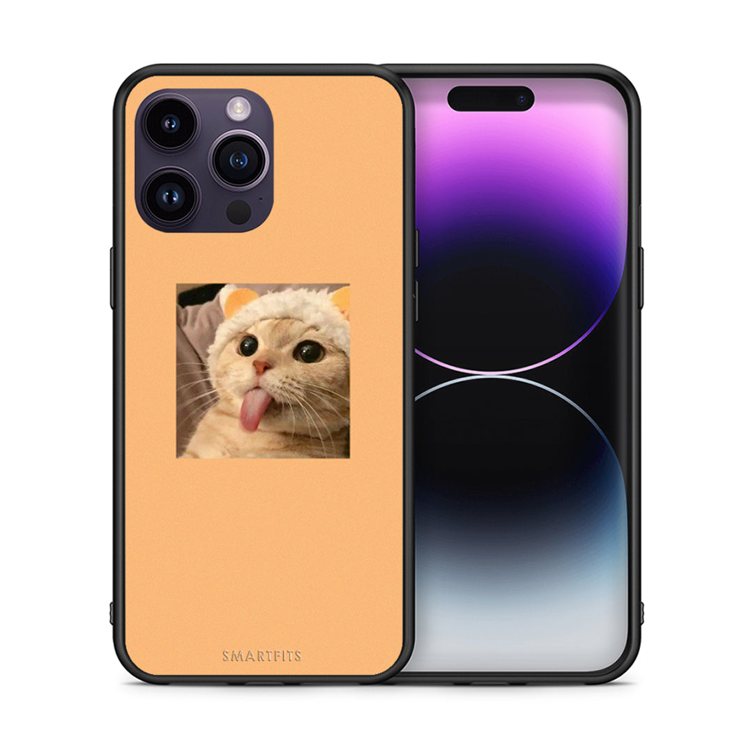 Θήκη iPhone 15 Pro Cat Tongue από τη Smartfits με σχέδιο στο πίσω μέρος και μαύρο περίβλημα | iPhone 15 Pro Cat Tongue case with colorful back and black bezels