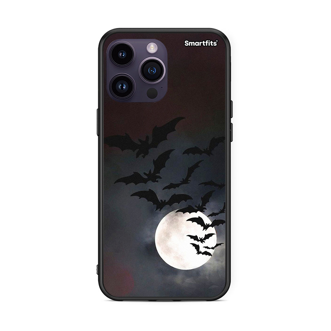iPhone 15 Pro Halloween Bat Night Θήκη από τη Smartfits με σχέδιο στο πίσω μέρος και μαύρο περίβλημα | Smartphone case with colorful back and black bezels by Smartfits