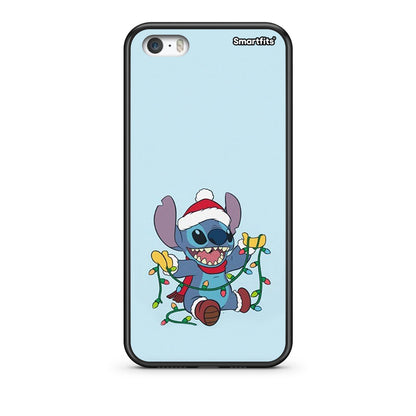 iPhone 5/5s/SE Santa Stich θήκη από τη Smartfits με σχέδιο στο πίσω μέρος και μαύρο περίβλημα | Smartphone case with colorful back and black bezels by Smartfits