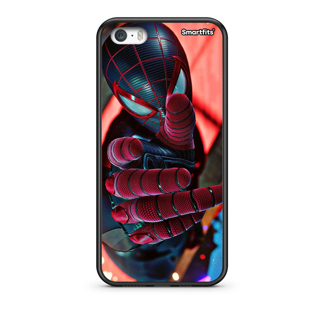 iPhone 5 / 5s / SE Spider Hand Θήκη από τη Smartfits με σχέδιο στο πίσω μέρος και μαύρο περίβλημα | Smartphone case with colorful back and black bezels by Smartfits
