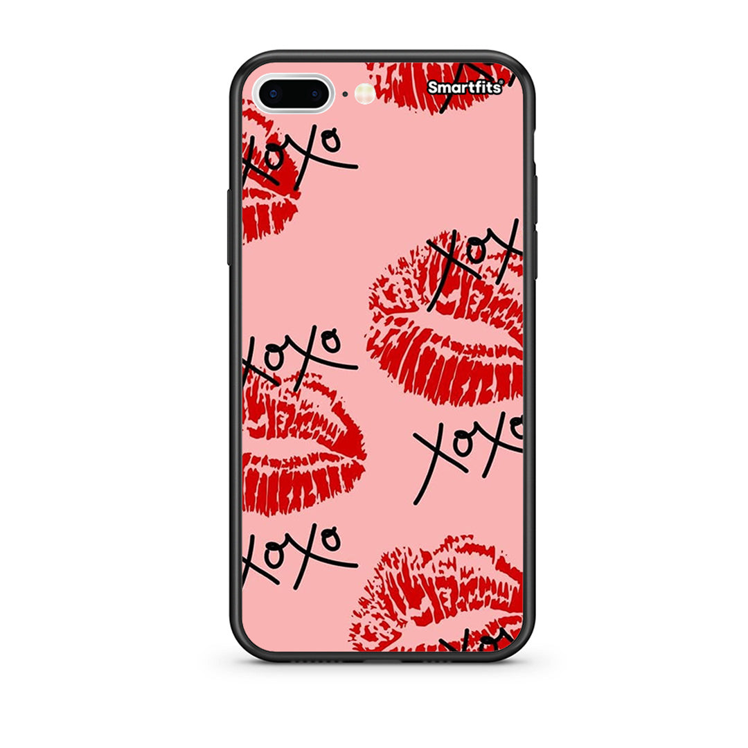 iPhone 7 Plus/8 Plus XOXO Lips θήκη από τη Smartfits με σχέδιο στο πίσω μέρος και μαύρο περίβλημα | Smartphone case with colorful back and black bezels by Smartfits