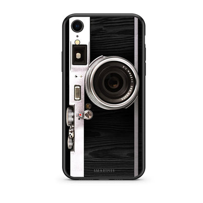 iphone xr Emily In Paris θήκη από τη Smartfits με σχέδιο στο πίσω μέρος και μαύρο περίβλημα | Smartphone case with colorful back and black bezels by Smartfits