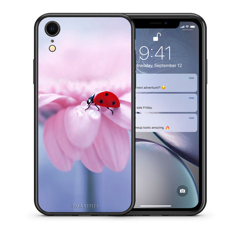 Θήκη iPhone XR Ladybug Flower από τη Smartfits με σχέδιο στο πίσω μέρος και μαύρο περίβλημα | iPhone XR Ladybug Flower case with colorful back and black bezels