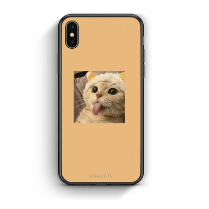 iphone xs max Cat Tongue θήκη από τη Smartfits με σχέδιο στο πίσω μέρος και μαύρο περίβλημα | Smartphone case with colorful back and black bezels by Smartfits